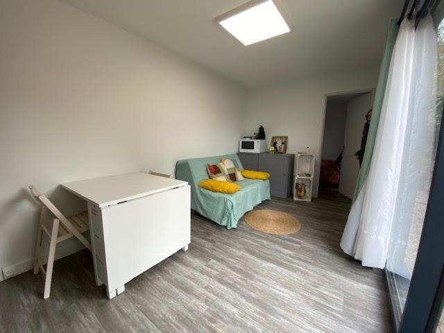 Studio De Jardin "Le Temps D Une Pause" Jusqu'A 4 Personnes En Face Du Beaujolais - Climatisation Et Borne Recharge Vehicule Electrique Montmerle-sur-Saone Экстерьер фото